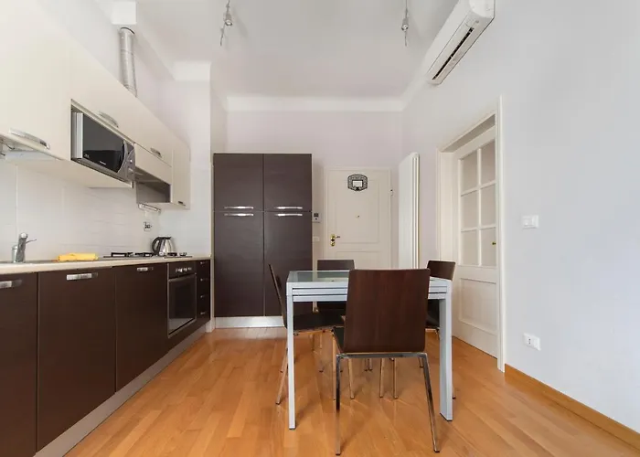 Ur-nest Marconi Apartmán *