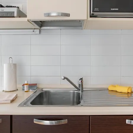 Ur-nest Marconi شقة بولونيا