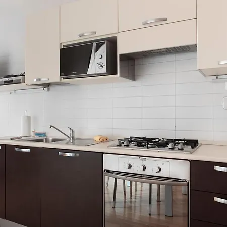Ur-nest Marconi Apartment *